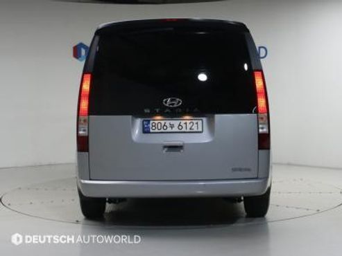 Hyundai Staria L3.5 Cargo 5-Seater Modern — пробег 30 200 км — фото 4 из 5