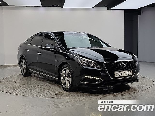 Hyundai Sonata 2.0 HEV Modern — пробег 217 695 км — фото 2 из 5