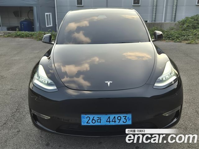 Tesla Model Y Long Range AWD — пробег 101 711 км — фото 3 из 5