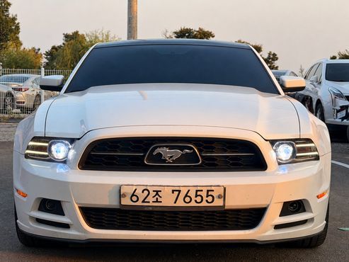 Ford Mustang Coupe — пробег 104 082 км — фото 3 из 5