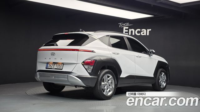 Hyundai Kona Premium — пробег 32 377 км — фото 2 из 5