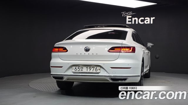 Volkswagen Arteon 2.0 TDI Prestige — пробег 178 856 км — фото 4 из 5