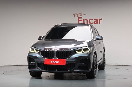 BMW X1 xDrive 18d M Sport — пробег 62 726 км — фото 3 из 5