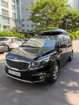 Kia Carnival 9-seater Prestige — пробег 198 000 км — фото 1 из 5