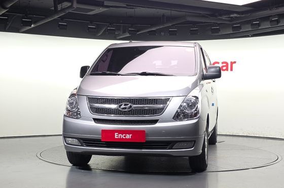 Hyundai Starex 3-Seater VAN CVX Luxury — пробег 368 551 км — фото 3 из 5