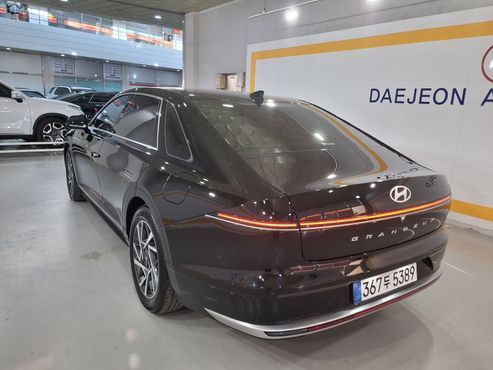 Hyundai Grandeur Premium — пробег 39 000 км — фото 4 из 5