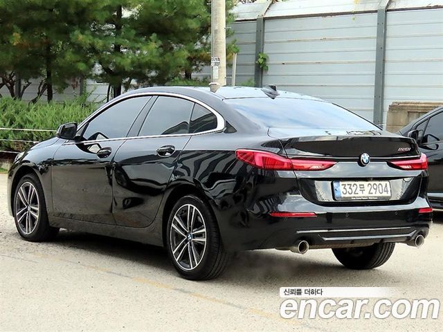 BMW 2-Series 220i Sport — пробег 30 295 км — фото 2 из 5