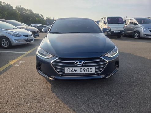 Hyundai AVANTE 1.6 GDI Modern special — пробег 190 000 км — фото 2 из 5