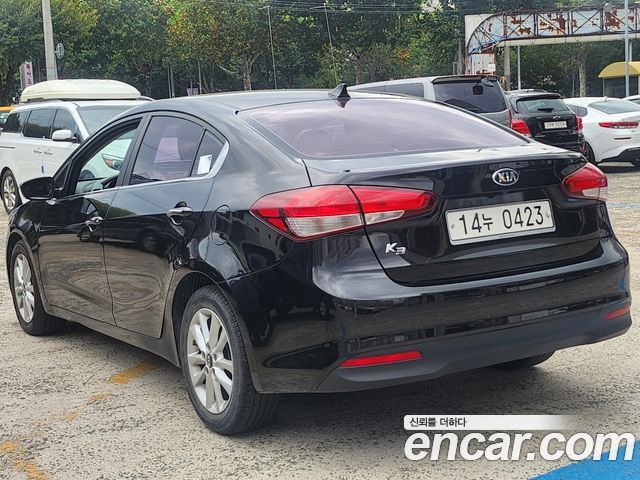 Kia K3 из Кореи Encar