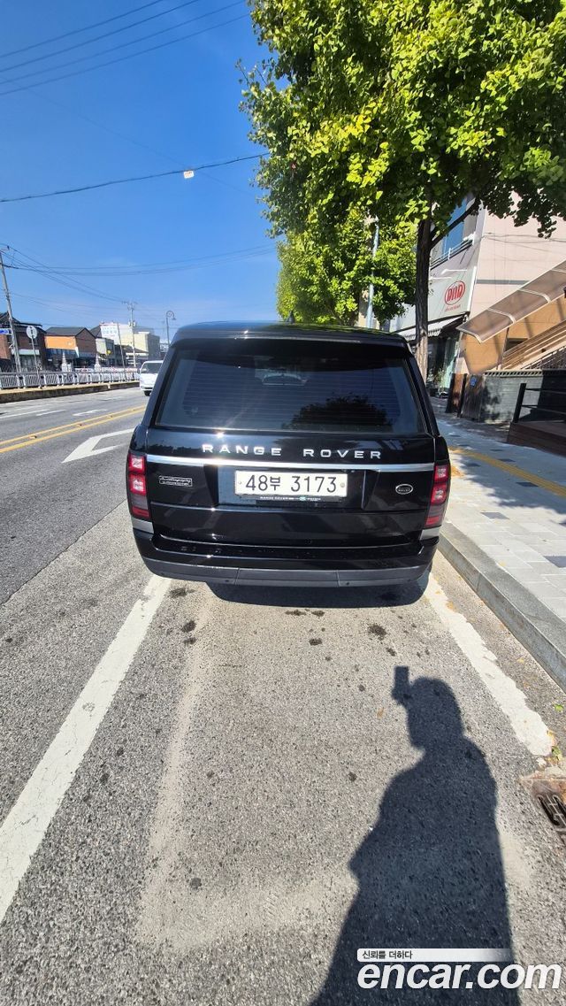 Land Rover Range Rover 4.4 SDV8 AB LWB DIESEL — пробег 288 000 км — фото 4 из 5