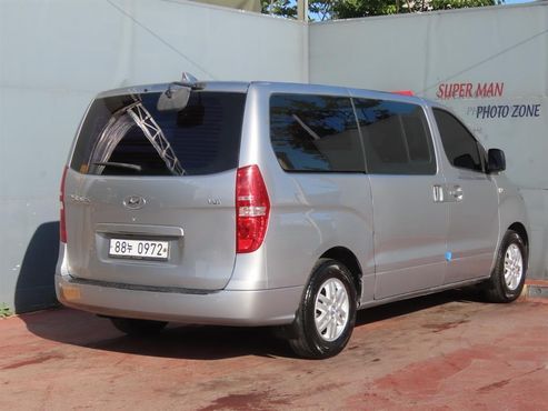 Hyundai Starex Van 5-Seater Modern — пробег 196 111 км — фото 3 из 5