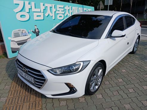 Hyundai AVANTE 1.6 GDI Value Plus — пробег 104 000 км — фото 1 из 5