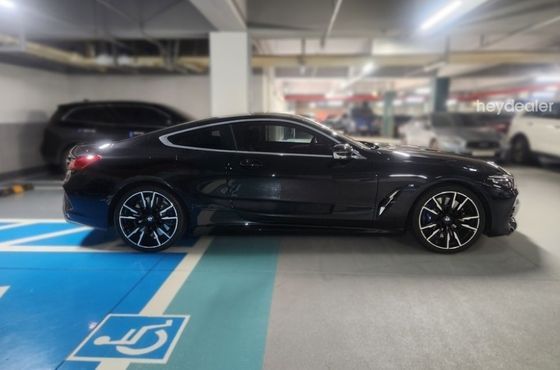 BMW 8-Series M850i xDrive Coupe — пробег 25 552 км — фото 5 из 5