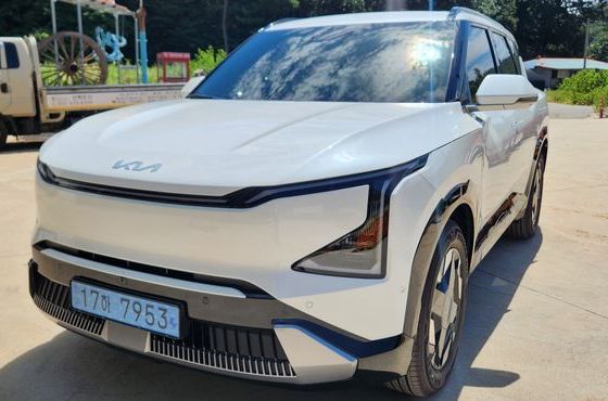 Kia EV5 Long Range 2WD Earth — пробег 4 000 км — фото 1 из 5