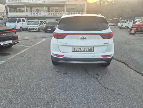 Kia Sportage Diesel 2WD Prestige — пробег 90 092 км — фото 4 из 5