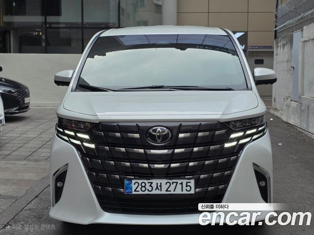 Toyota Alphard 2.5 HEV Executive AWD — пробег 17 250 км — фото 1 из 5