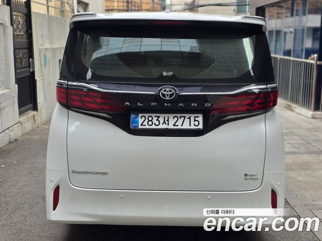 Toyota Alphard 2.5 HEV Executive AWD — пробег 17 250 км — фото 5 из 5