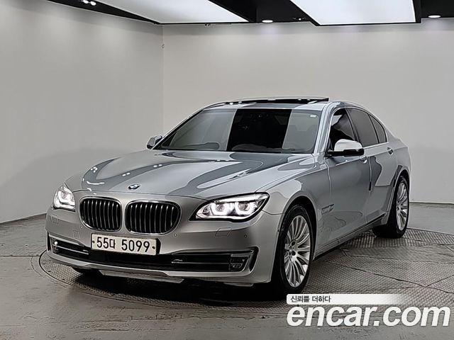 BMW 7-Series 730d xDrive — пробег 120 443 км — фото 1 из 5