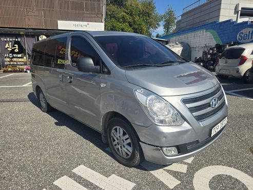 Hyundai Starex 11-Seater Wagon Modern — пробег 131 938 км — фото 3 из 5