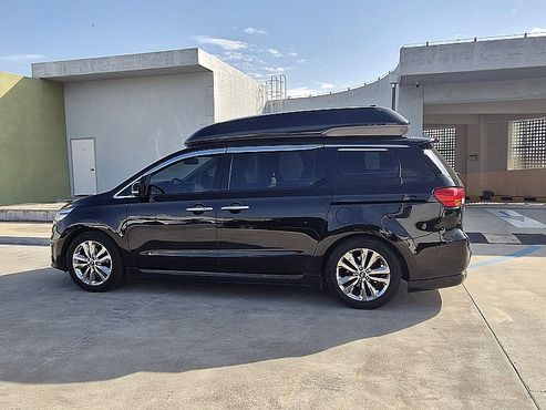 Kia Carnival 9-seater Hi-Limousine Prestige — пробег 298 012 км — фото 5 из 5