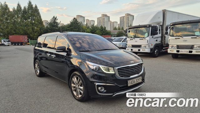 Kia Carnival 9-seater Noblesse — пробег 196 326 км — фото 3 из 5