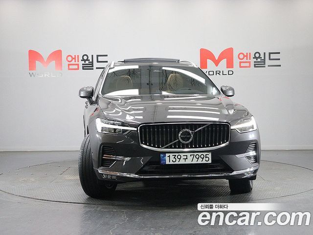 Volvo XC60 B6 Ultimate Bright — пробег 42 563 км — фото 3 из 5