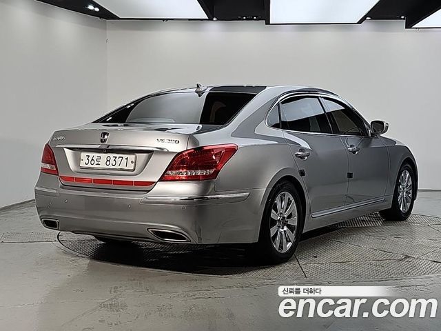 Hyundai Equus VS380 LUXURY — пробег 215 527 км — фото 4 из 5