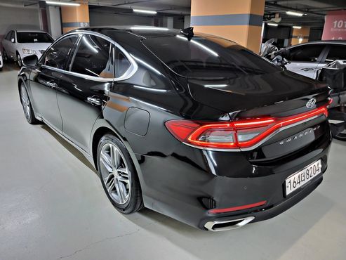 Hyundai Grandeur 2.4 Premium Special — пробег 166 849 км — фото 3 из 5