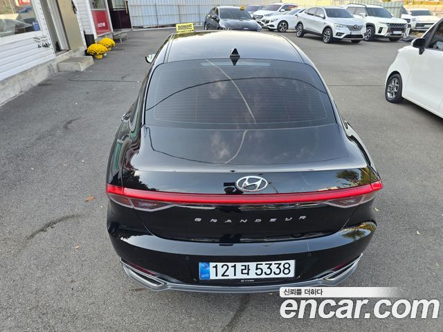 Hyundai Grandeur Premium Choice — пробег 139 622 км — фото 4 из 5