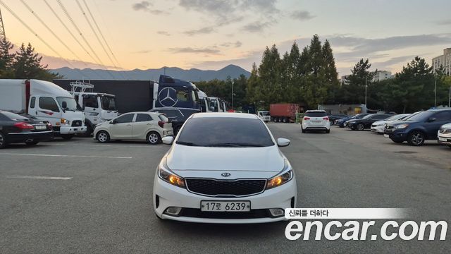 Kia K3 из Кореи Encar