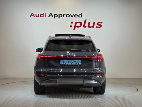 Audi Q6 e-tron Performance Premium — пробег 13 976 км — фото 4 из 5