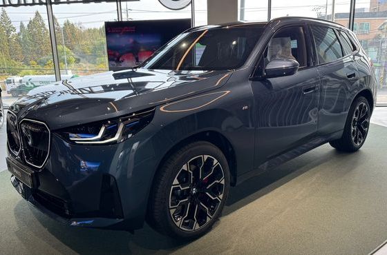 BMW X3 xDrive 30 M Sport Pro — пробег 9 км — фото 1 из 5