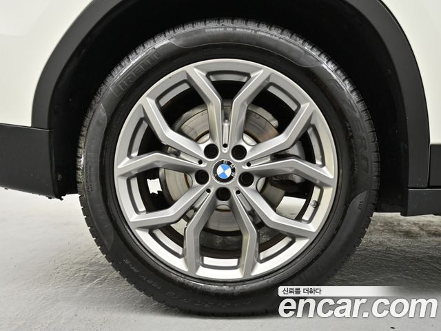 BMW X3 xDrive 20d — пробег 82 225 км — фото 5 из 5