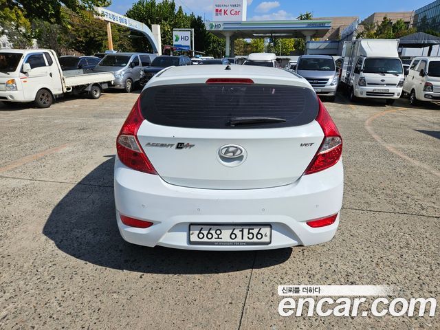 Hyundai Accent Diesel WIT 1.6 VGT Smart — пробег 116 024 км — фото 4 из 5