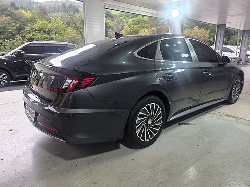 Hyundai Sonata Premium Plus — пробег 118 319 км — фото 4 из 5