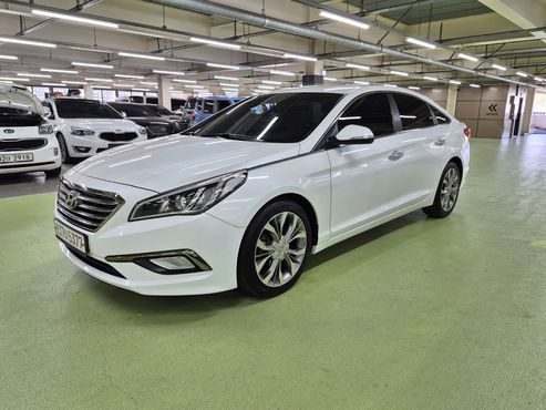 Hyundai Sonata 2.0 Smart — пробег 109 000 км — фото 2 из 5