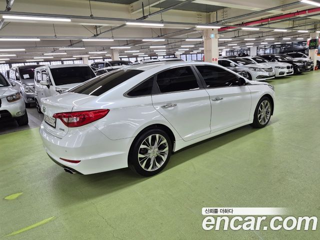 Hyundai Sonata 2.0 Smart — пробег 109 000 км — фото 3 из 5