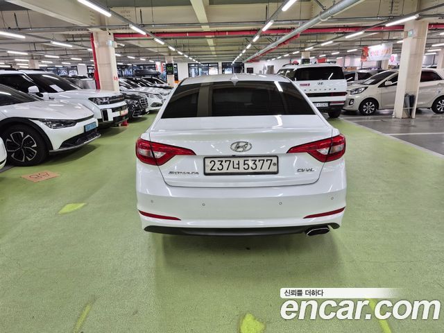 Hyundai Sonata 2.0 Smart — пробег 109 000 км — фото 4 из 5