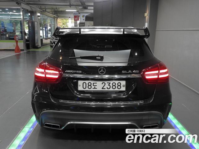 Mercedes-Benz GLA-Class GLA45 AMG 4MATIC — пробег 166 532 км — фото 4 из 5