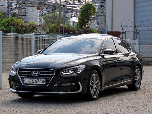 Hyundai Grandeur 3.0 Modren Basic (Rental car) — пробег 139 534 км — фото 1 из 5