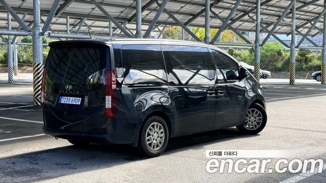 Hyundai Staria из Кореи Encar