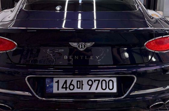 Bentley Continental 4.0 GT — пробег 26 000 км — фото 4 из 5