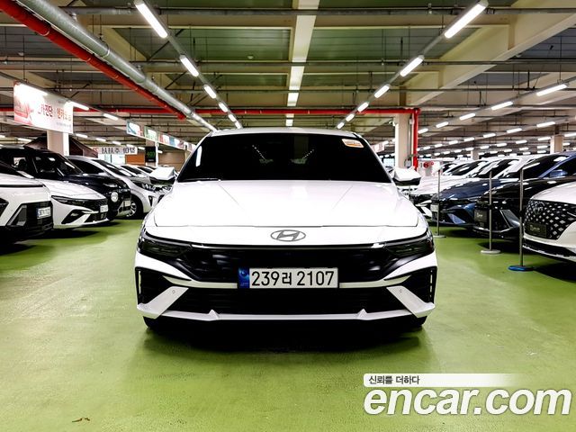 Hyundai AVANTE 1.6 Inspiration — пробег 20 527 км — фото 3 из 5