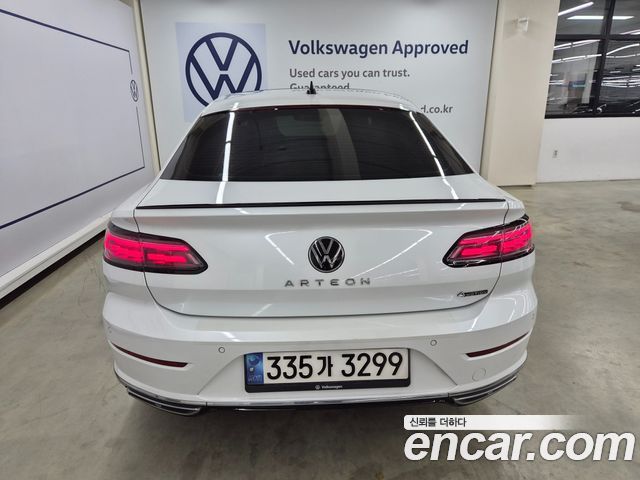Volkswagen Arteon 2.0 TDI R-LIINE 4Motion — пробег 62 595 км — фото 4 из 5