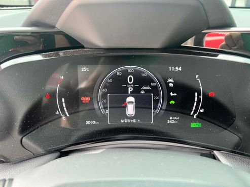 Lexus NX Luxury — пробег 3 300 км — фото 5 из 5
