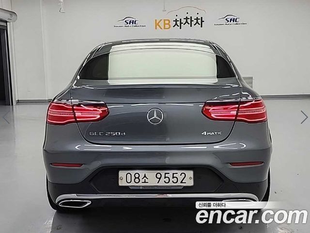 Mercedes-Benz GLC-Class GLC250 d 4MATIC Coupe — пробег 95 412 км — фото 3 из 5