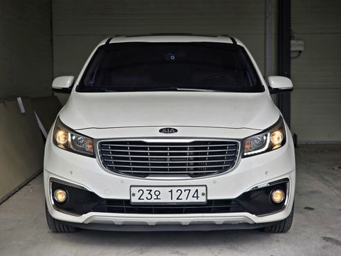 Kia Carnival 9-seater Prestige — пробег 97 915 км — фото 2 из 5