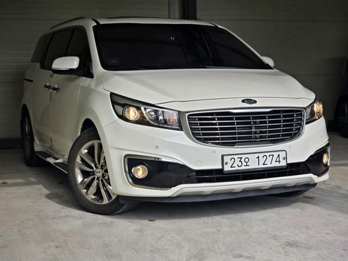 Kia Carnival 9-seater Prestige — пробег 97 915 км — фото 3 из 5