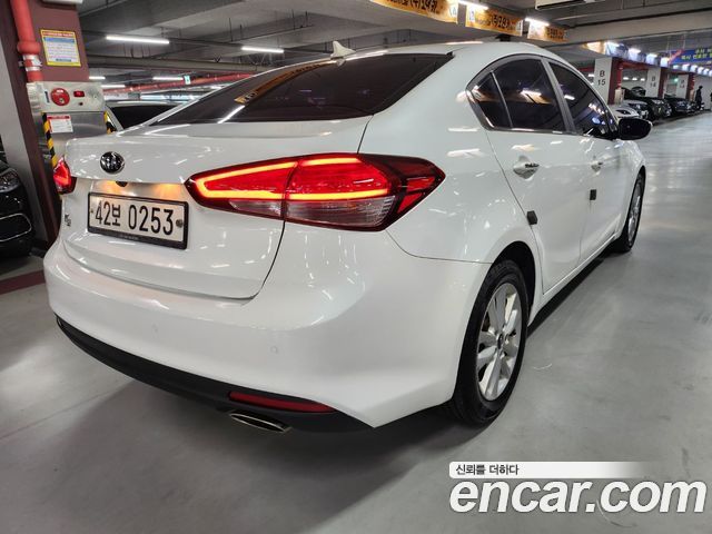 Kia K3 из Кореи Encar