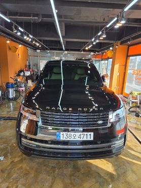 Land Rover Range Rover P530 Autobiography Long Wheel Base — пробег 9 460 км — фото 3 из 5